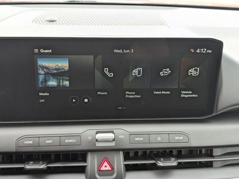 New 2026 Kia K4 FWD image 21