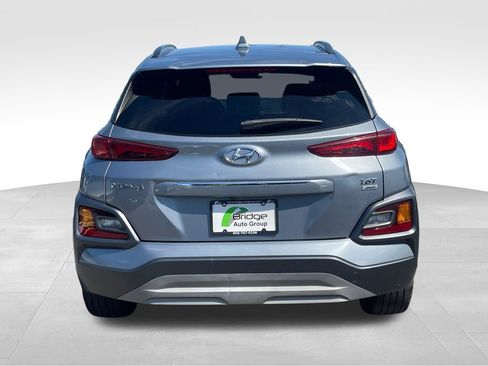 Used 2021 Hyundai Kona Limited AWD/4WD image 7