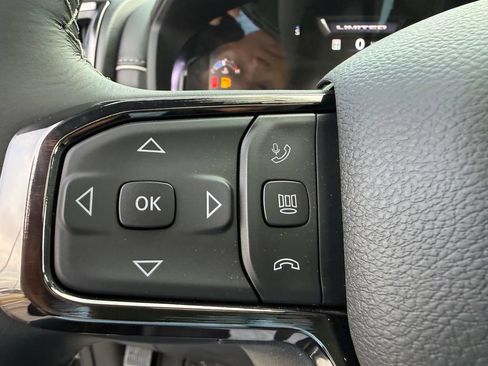 New 2027 RAM 2500 Limited AWD/4WD image 18