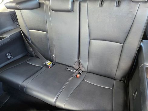 Certified 2025 Toyota Grand Highlander AWD image 14
