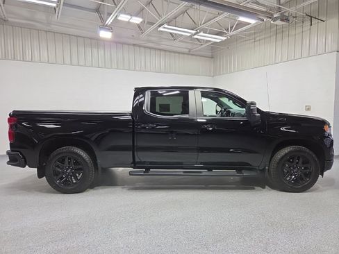 Used 2023 Chevrolet Silverado 1500 RST AWD/4WD image 8