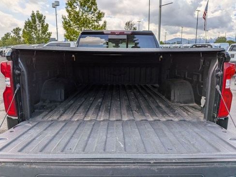 Used 2020 Chevrolet Silverado 1500 LTZ AWD/4WD image 34