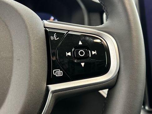 Used 2026 Volvo XC90 B6 Plus w/ Protection Package Premier image 13