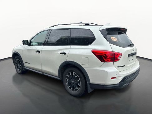 Used 2020 Nissan Pathfinder SL AWD/4WD image 5
