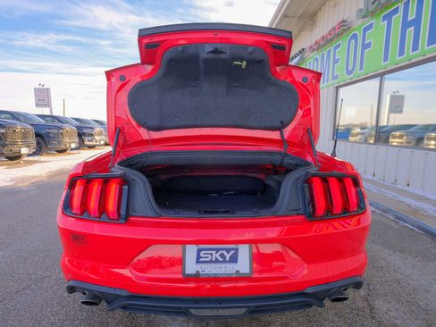 Used 2022 Ford Mustang Premium image 20