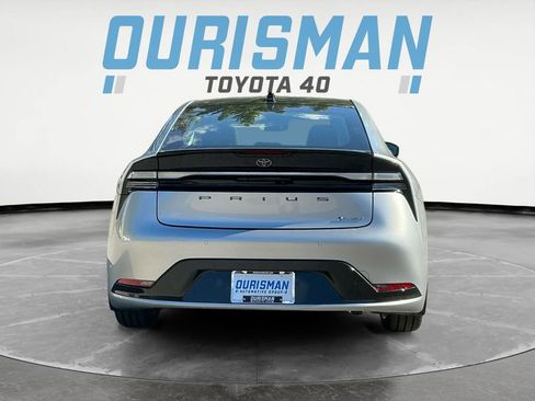 New 2026 Toyota Prius Plug-In Hybrid image 5