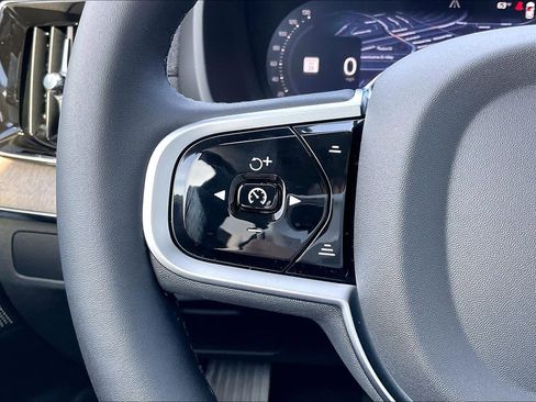 New 2026 Volvo XC90 T8 Ultra w/ Lounge Package image 17