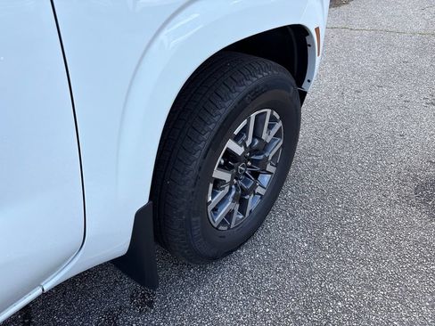New 2026 Nissan Frontier SV w/ SV Convenience Package RWD image 28