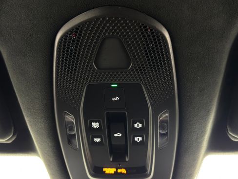 Used 2024 Porsche Cayenne Turbo image 36