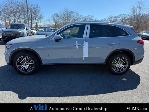 New 2026 Mercedes-Benz GLC 300 4MATIC image 5