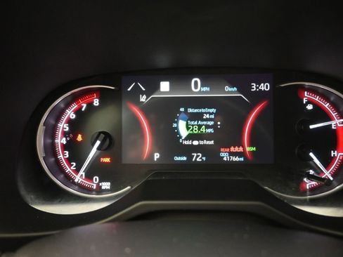 Used 2024 Toyota RAV4 XLE image 6