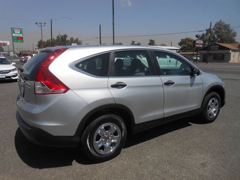 Used 2012 Honda CR-V LX image 9