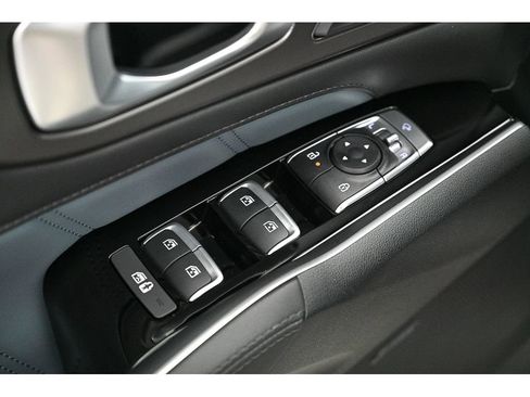 New 2025 Kia Sorento SX Prestige image 16