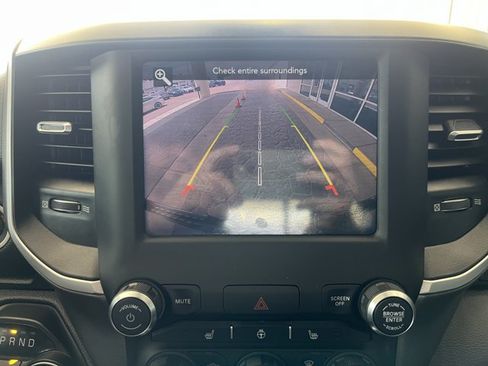 Used 2020 RAM 1500 Big Horn AWD/4WD image 13