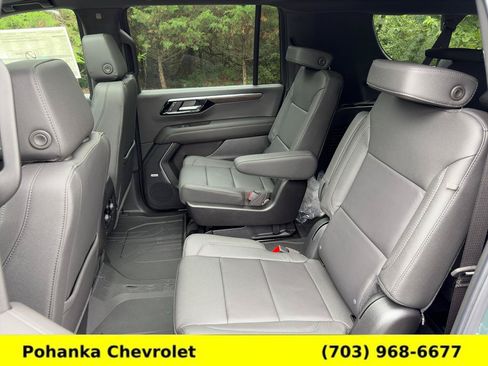 New 2026 Chevrolet Suburban Z71 w/ Comfort Package AWD/4WD image 28