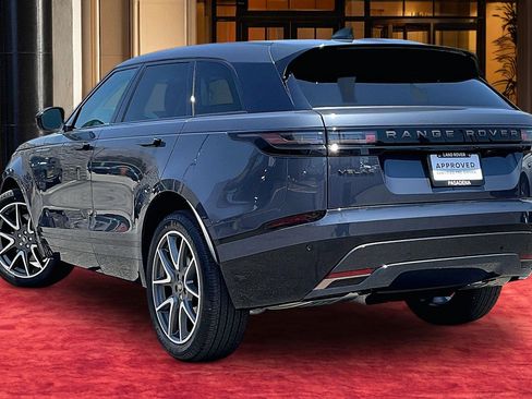 Certified 2025 Land Rover Range Rover Velar Dynamic SE AWD/4WD image 11