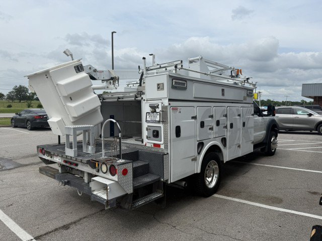 Used 2013 Ford F550 2WD Regular Cab Super Duty w/ Payload Upgrade Pkg image 4
