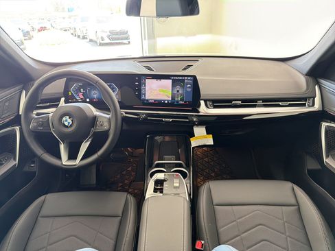 New 2026 BMW X1 xDrive28i w/ Convenience Package AWD/4WD image 17