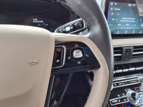 Certified 2022 Lincoln Corsair Reserve w/ Equipment Group 201A image 12