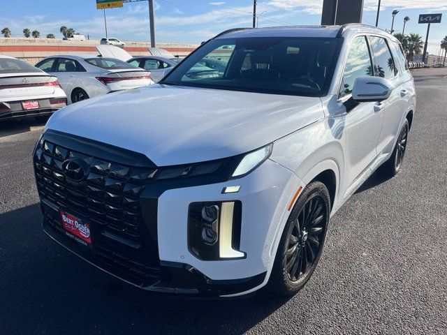 Used 2025 Hyundai Palisade Calligraphy AWD/4WD image 3