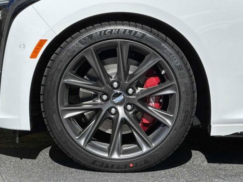 New 2026 Cadillac CT5 V image 25
