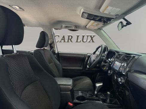 Used 2019 Toyota 4Runner TRD Off-Road AWD/4WD image 15