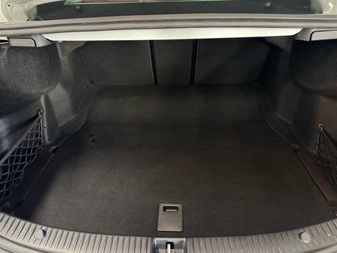 Used 2019 Mercedes-Benz C 300 4MATIC Sedan image 19