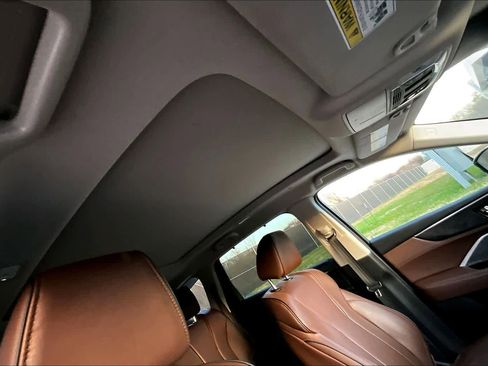 Used 2023 Acura MDX SH-AWD w/ Advance Package image 14