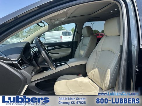 Used 2020 Buick Enclave Essence FWD image 11