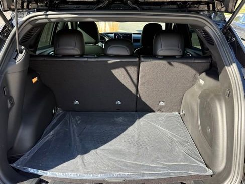 New 2025 Jeep Compass Latitude w/ Sun & Sound Group image 27