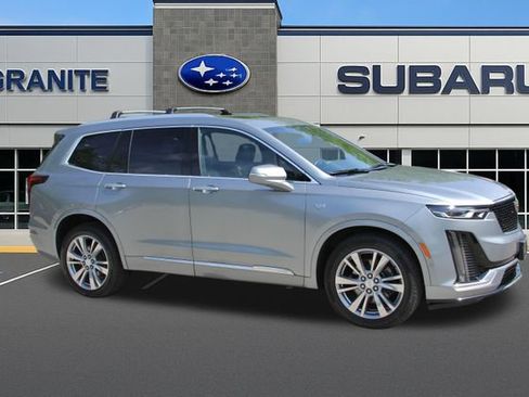 Used 2024 Cadillac XT6 Premium Luxury w/ Technology Package AWD/4WD image 13