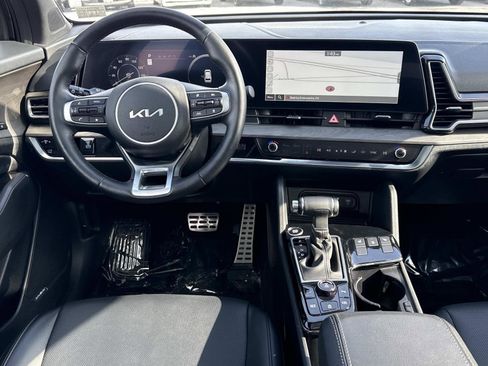 Used 2023 Kia Sportage X-Pro image 2