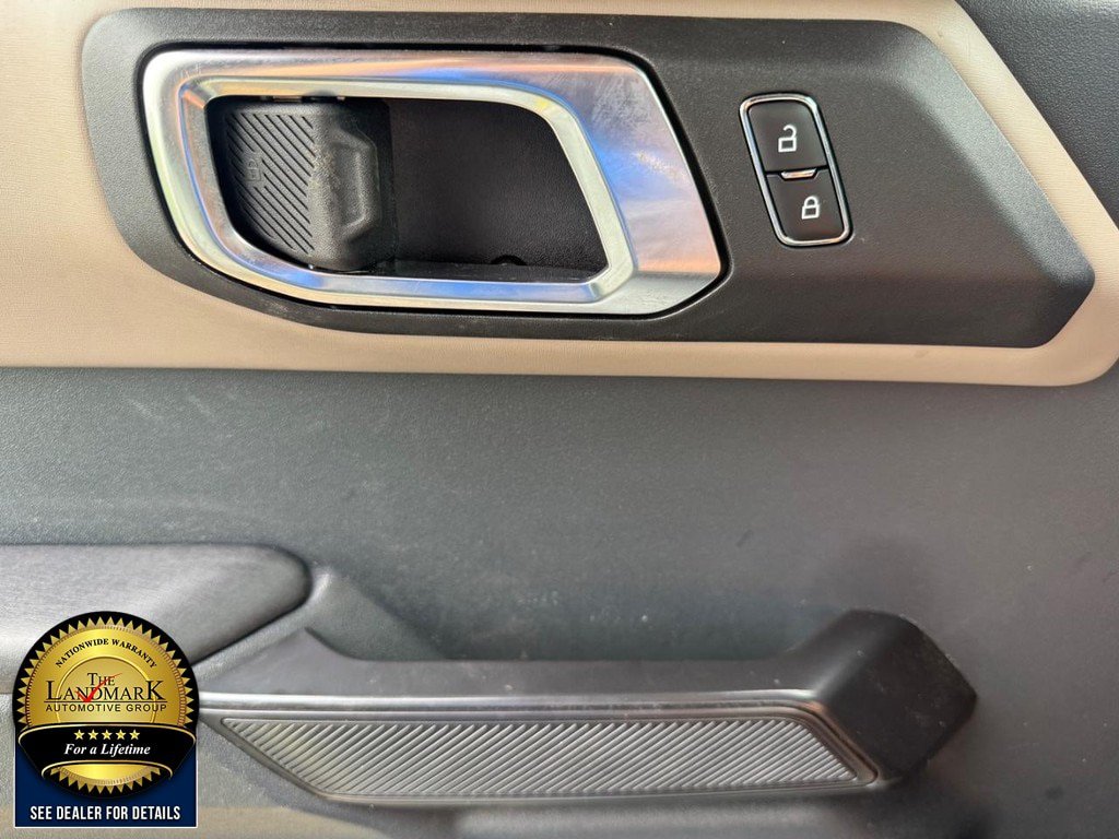 Used 2024 Ford Bronco Wildtrak AWD/4WD image 8