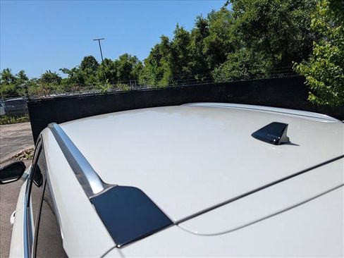 Certified 2022 Lincoln Corsair AWD w/ Equipment Group 101A image 24