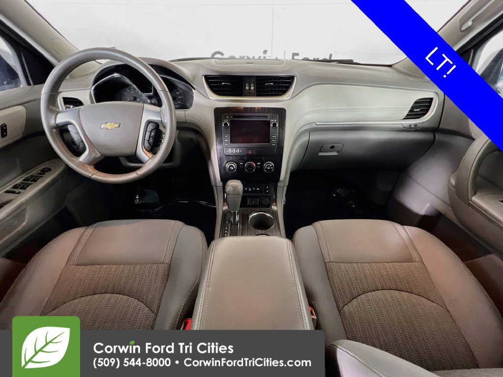 Used 2017 Chevrolet Traverse LT AWD/4WD image 6