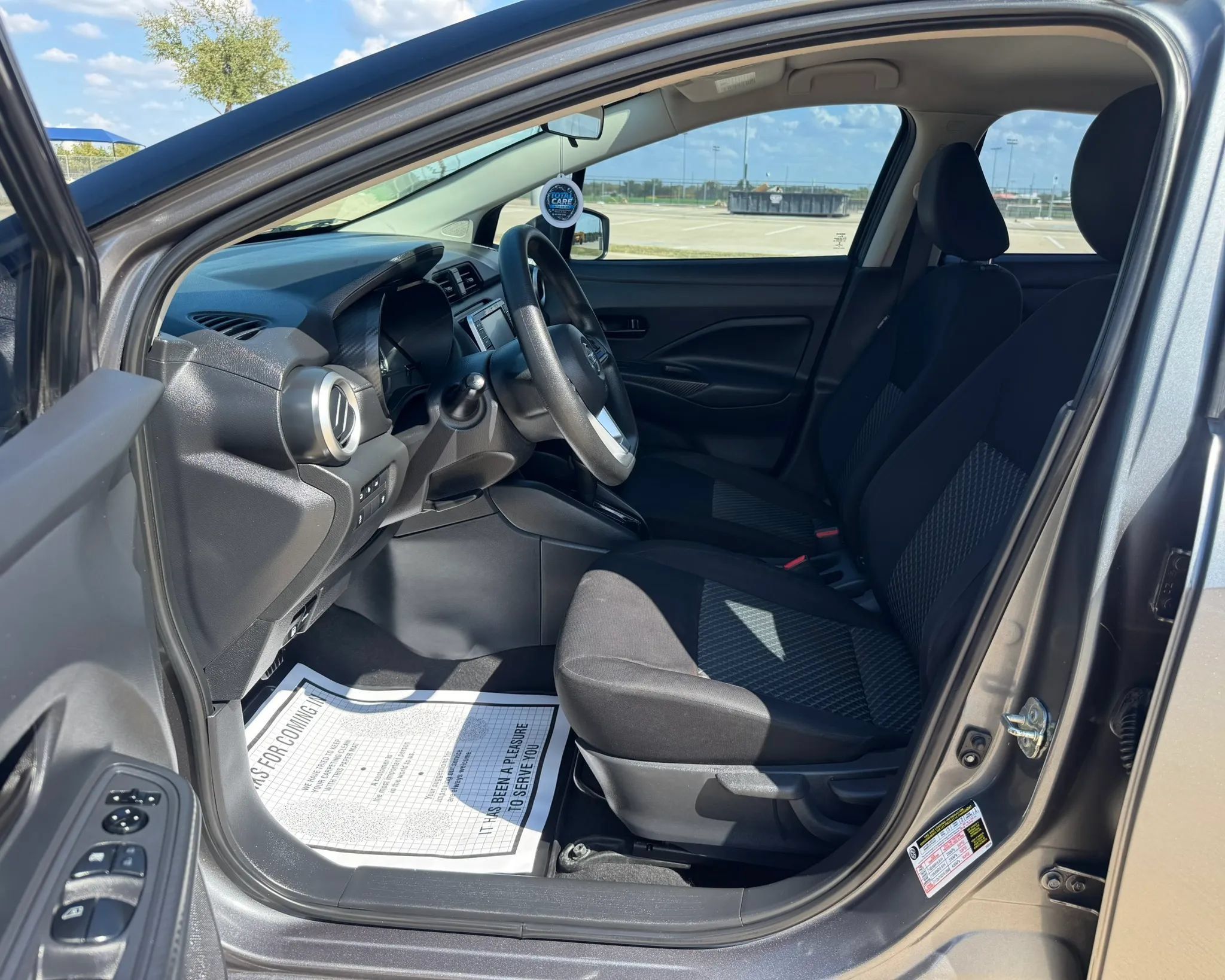 Used 2021 Nissan Versa S FWD image 15