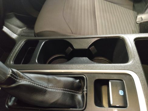 Used 2017 Ford Escape Titanium FWD image 26