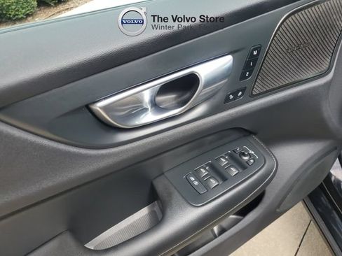 Used 2025 Volvo S60 B5 Plus FWD image 10