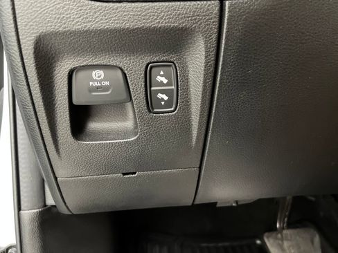 Used 2023 RAM 1500 Big Horn AWD/4WD image 46