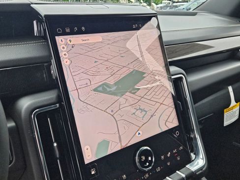 New 2026 GMC Yukon Elevation w/ Elevation Premium Package AWD/4WD image 16