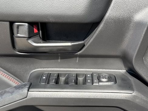 Used 2025 Toyota Tacoma TRD Pro image 16