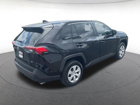 Used 2025 Toyota RAV4 LE FWD image 14