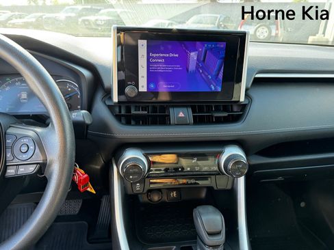 Used 2024 Toyota RAV4 LE image 20