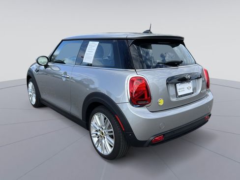 Certified 2024 MINI Cooper SE image 7