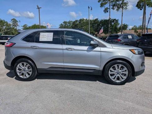 Certified 2022 Ford Edge Titanium AWD/4WD image 2