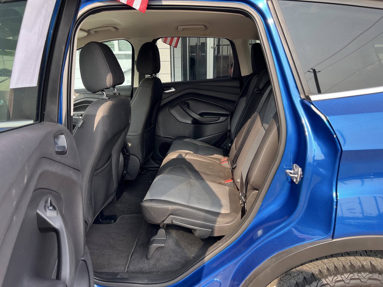Used 2017 Ford Escape SE FWD image 10