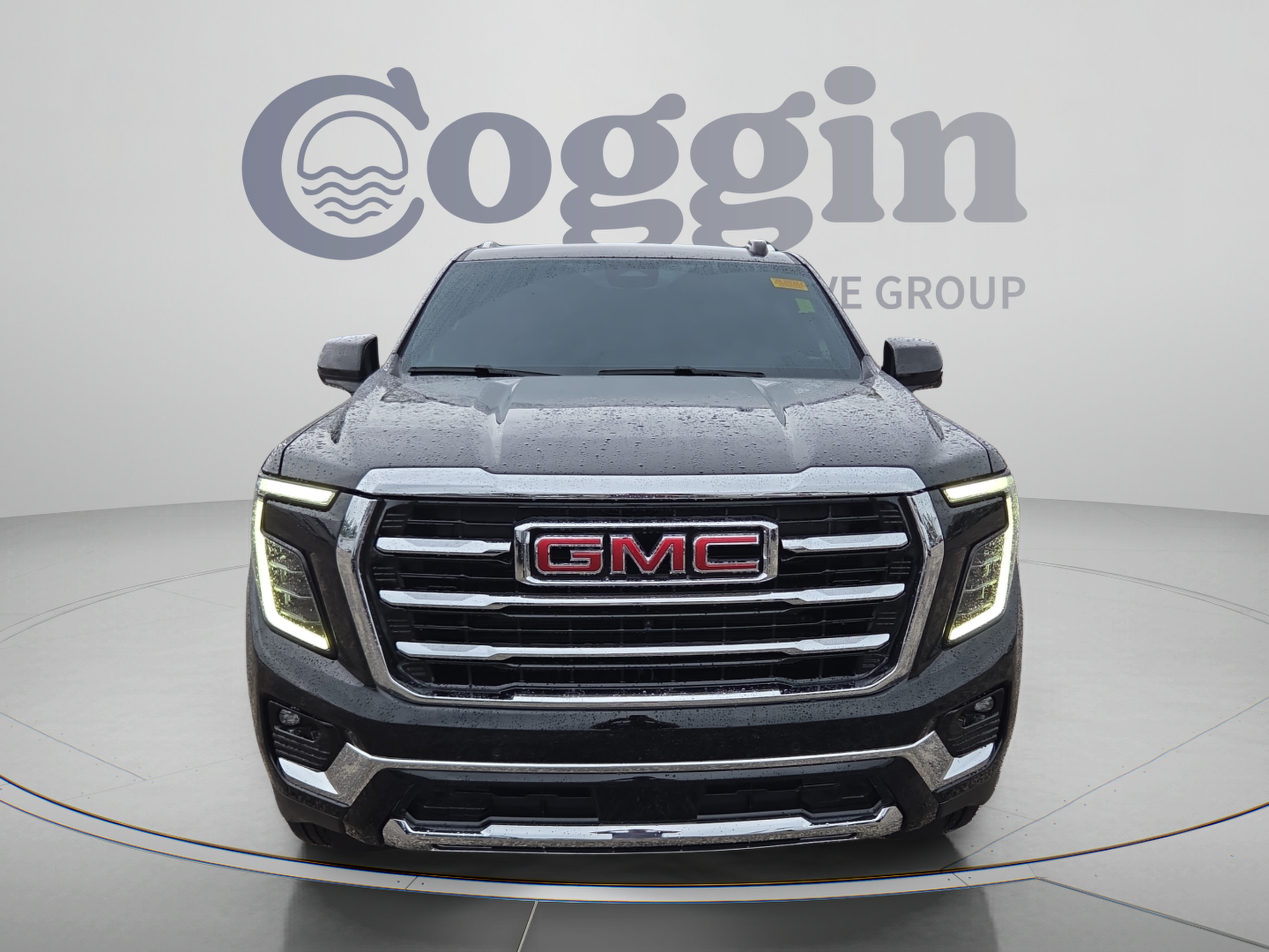 Used 2025 GMC Yukon Elevation AWD/4WD image 8