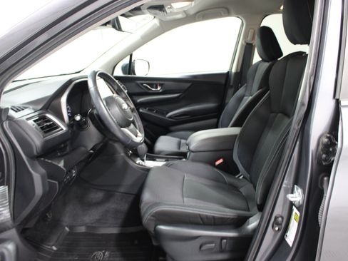 Used 2024 Subaru Ascent Premium w/ Convenience Package AWD/4WD image 3