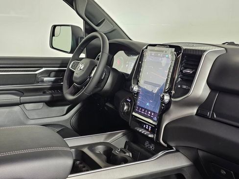 New 2026 RAM 1500 Big Horn AWD/4WD image 39