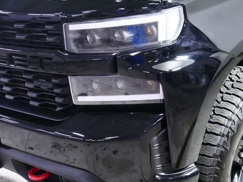 Used 2021 Chevrolet Silverado 1500 Custom Trail Boss w/ Midnight Edition AWD/4WD image 16